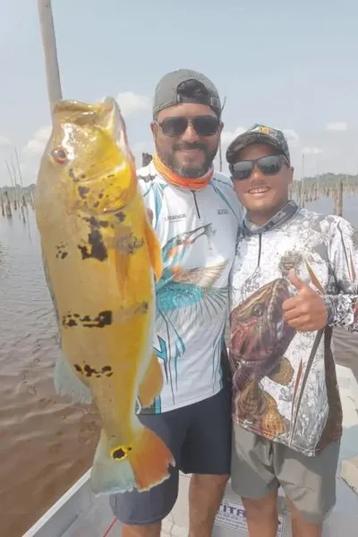 pesca com isca artificial Pousada Vila Madeira